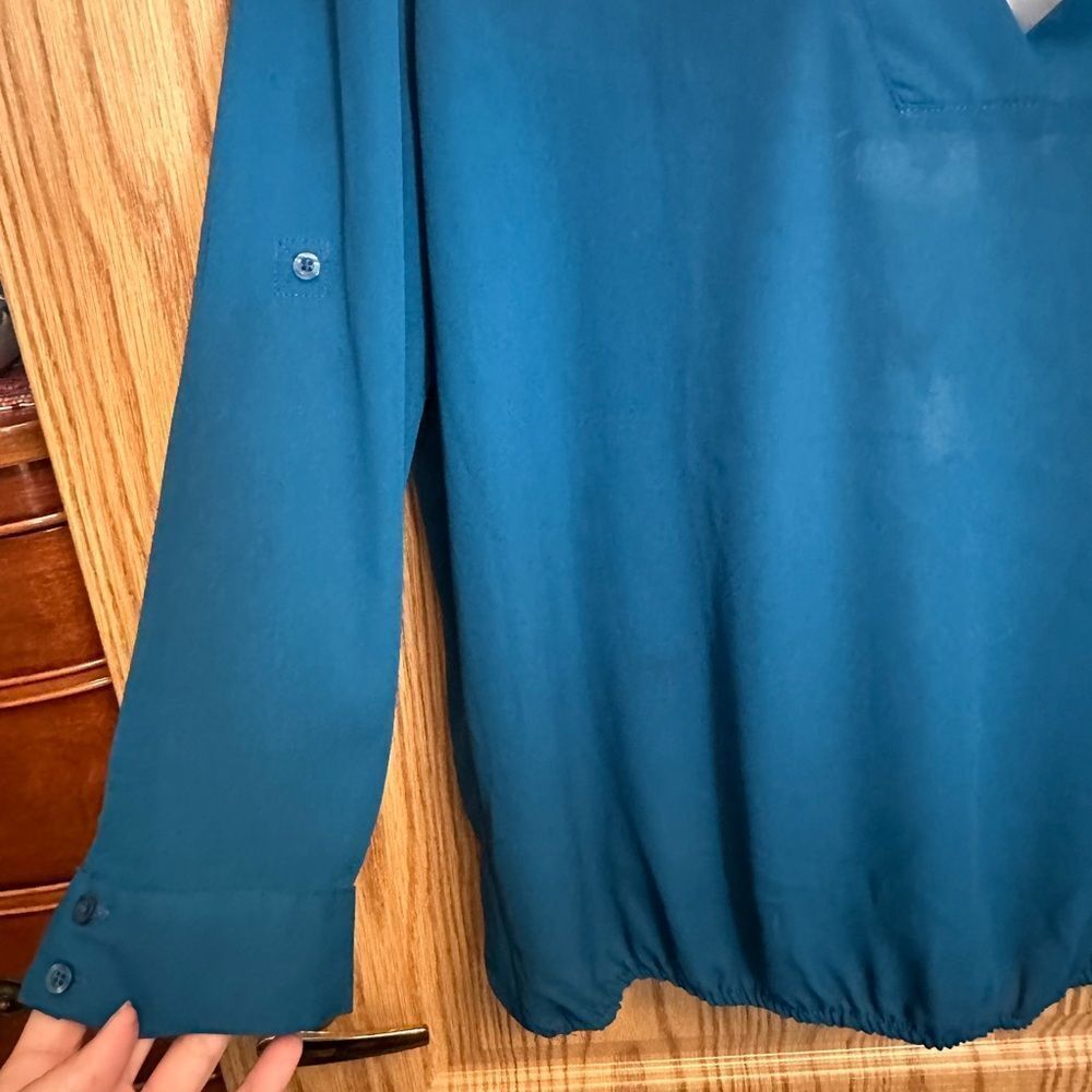 Teal Blouse - Picture 6 of 10